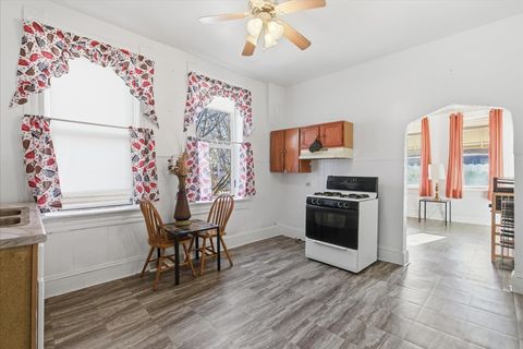 Tiny photo for 516 W 45th Place, Chicago, IL 60609 (MLS # 12599184)