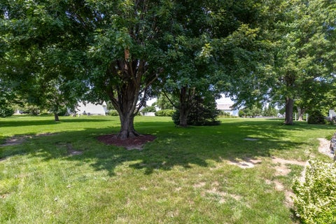 Tiny photo for 4708 34th Street, Bettendorf, IA 52722 (MLS # 12713036)