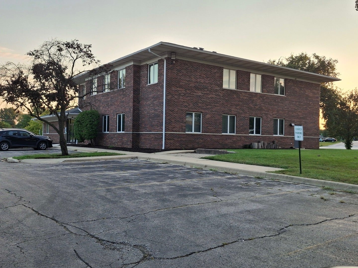 100 WYCLIFFE Drive
