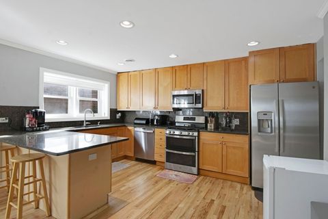 Tiny photo for 612 Mulford Street #203, Evanston, IL 60202 (MLS # 12503660)