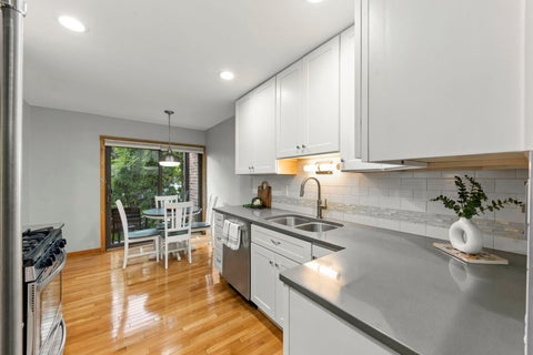 Tiny photo for 1025 Loughborough Court, Wheaton, IL 60189 (MLS # 12711557)
