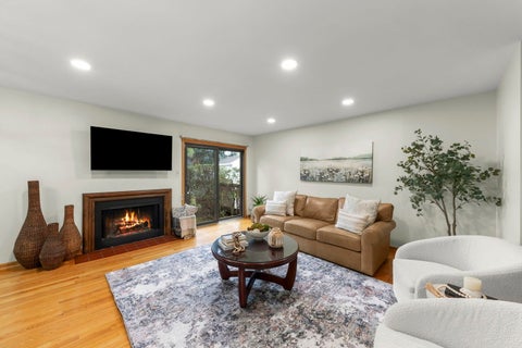 Tiny photo for 1025 Loughborough Court, Wheaton, IL 60189 (MLS # 12711557)