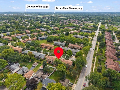 Tiny photo for 1025 Loughborough Court, Wheaton, IL 60189 (MLS # 12711557)