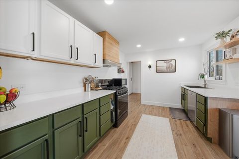 Tiny photo for 9960 W 151 Street, Orland Park, IL 60462 (MLS # 12518712)