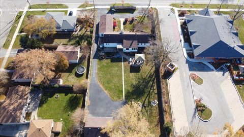 Tiny photo for 9960 W 151 Street, Orland Park, IL 60462 (MLS # 12518712)