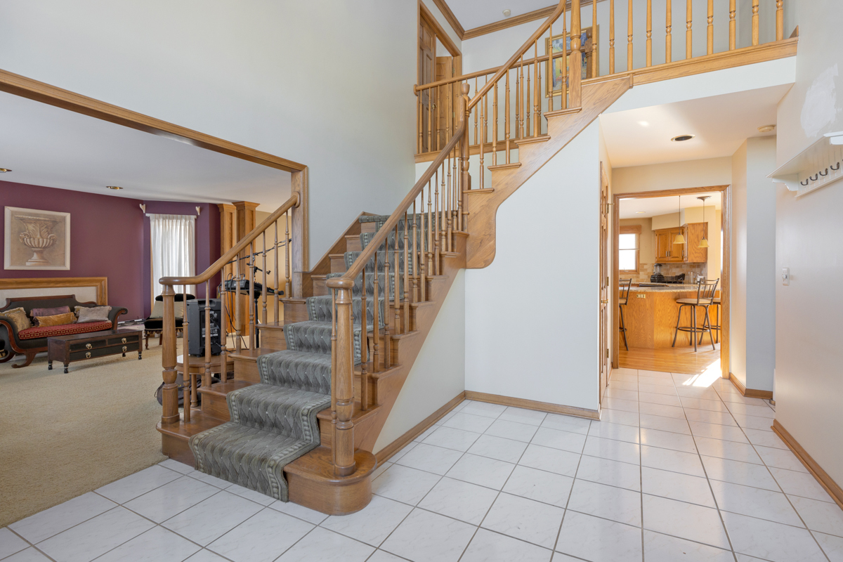 2905 Royal Fox Drive
