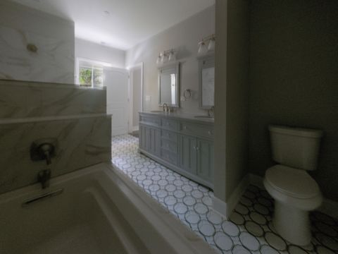 Tiny photo for 840 S Cuyler Avenue, Oak Park, IL 60304 (MLS # 12461048)