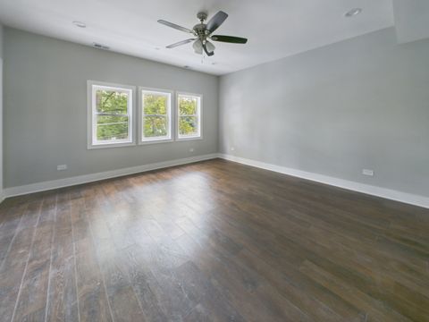 Tiny photo for 840 S Cuyler Avenue, Oak Park, IL 60304 (MLS # 12461048)