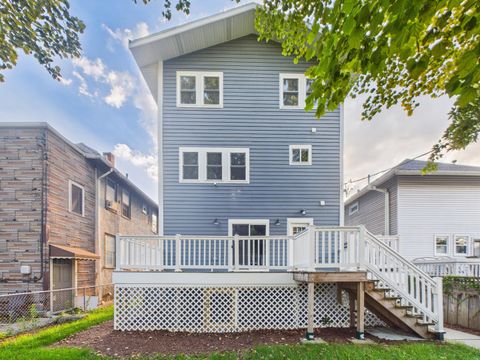 Tiny photo for 840 S Cuyler Avenue, Oak Park, IL 60304 (MLS # 12461048)