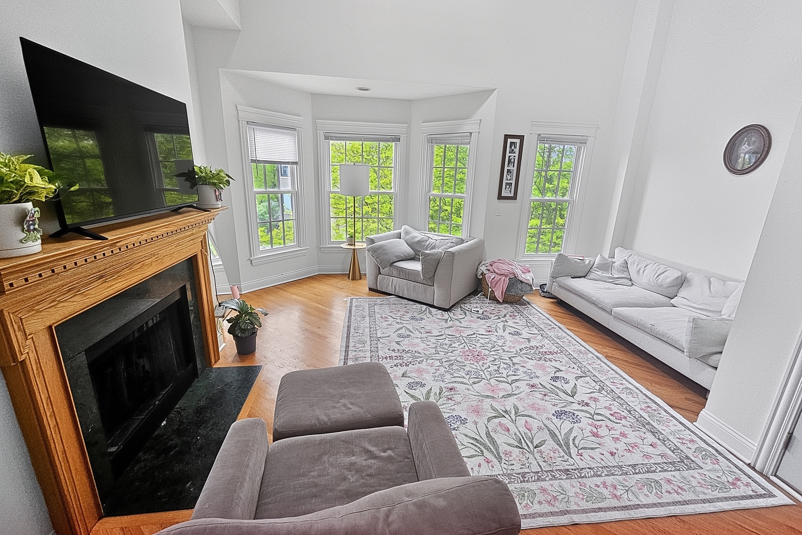 1657 W Wrightwood Avenue 3W