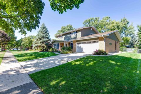 522 E Juniper Drive Palatine IL 60074