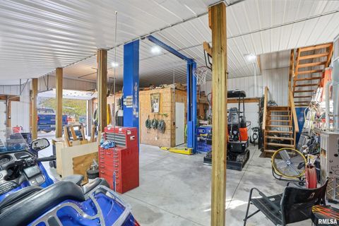 Tiny photo for 17297 Highway 92, Columbus Junction, IA 52738 (MLS # QC4269123)