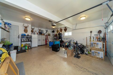 Tiny photo for 1201 N Scarlet Court, Addison, IL 60101 (MLS # 12618918)