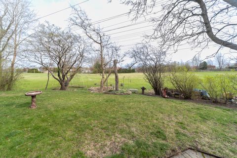 Tiny photo for 1201 N Scarlet Court, Addison, IL 60101 (MLS # 12618918)