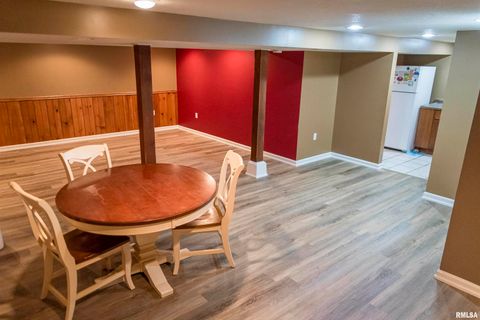 Tiny photo for 2208 CHERRY Lane, Quincy, IL 62305 (MLS # QC4269972)