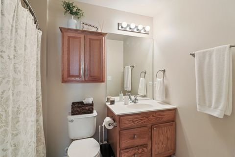 Tiny photo for 545 Metropolitan Street, Aurora, IL 60502 (MLS # 12500124)