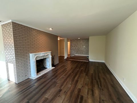 Tiny photo for 1 Oak Brook Club Drive #A105, Oak Brook, IL 60523 (MLS # 12625771)