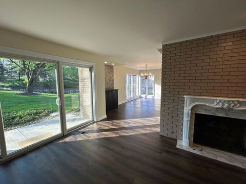 Tiny photo for 1 Oak Brook Club Drive #A105, Oak Brook, IL 60523 (MLS # 12625771)