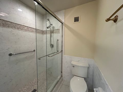 Tiny photo for 1 Oak Brook Club Drive #A105, Oak Brook, IL 60523 (MLS # 12625771)