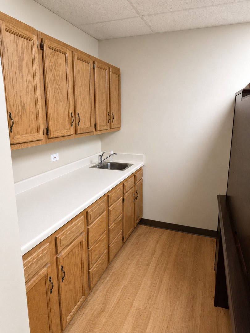 5455 Grand Avenue 302B