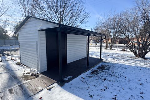 Tiny photo for 1424 Comanche Drive, Rockford, IL 61107 (MLS # 12555423)