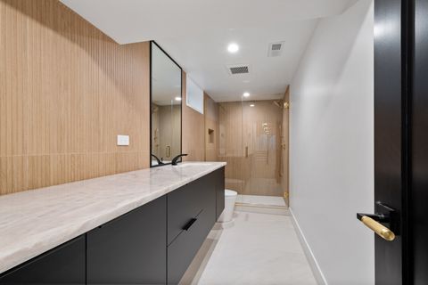 Tiny photo for 6600 N Kenton Avenue, Lincolnwood, IL 60712 (MLS # 12685697)