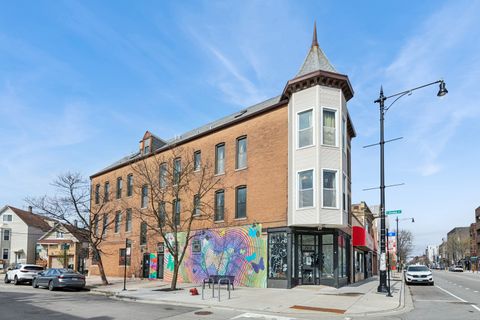 Photo of 2912 N Milwaukee Avenue, Chicago, IL 60618 (MLS # 12604432)