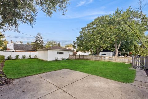 Tiny photo for 1500 Bristol Avenue, Westchester, IL 60154 (MLS # 12501779)