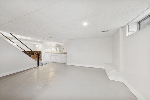 Tiny photo for 1500 Bristol Avenue, Westchester, IL 60154 (MLS # 12501779)