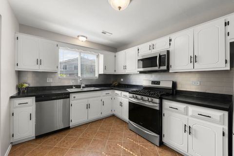 Tiny photo for 9E Fernwood Drive, Bolingbrook, IL 60440 (MLS # 12622033)