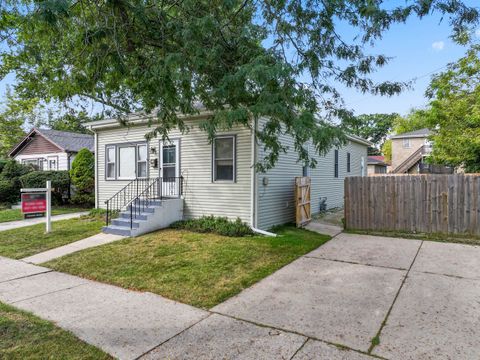 Tiny photo for 1038 Indiana Avenue, Waukegan, IL 60085 (MLS # 12478321)