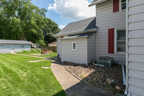 Tiny photo for 2320 18th Street A, Moline, IL 61265 (MLS # 12697223)