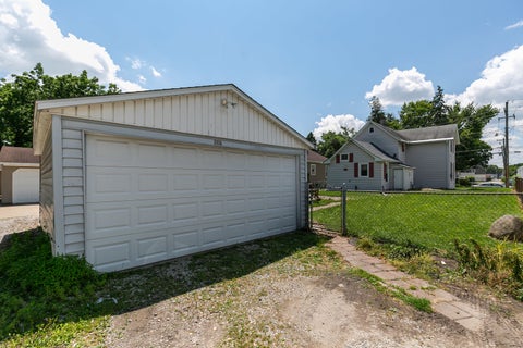 Tiny photo for 2320 18th Street A, Moline, IL 61265 (MLS # 12697223)