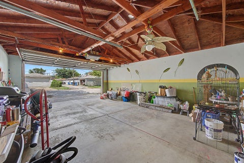 Tiny photo for 11301 S Avenue H, Chicago, IL 60617 (MLS # 12689111)