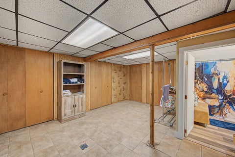 Tiny photo for 11301 S Avenue H, Chicago, IL 60617 (MLS # 12689111)