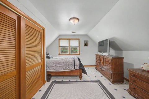 Tiny photo for 11301 S Avenue H, Chicago, IL 60617 (MLS # 12689111)
