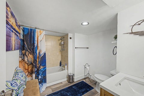 Tiny photo for 11301 S Avenue H, Chicago, IL 60617 (MLS # 12689111)