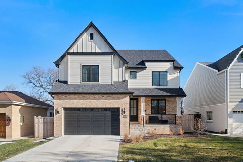 835 S Ashland Avenue La Grange IL 60525