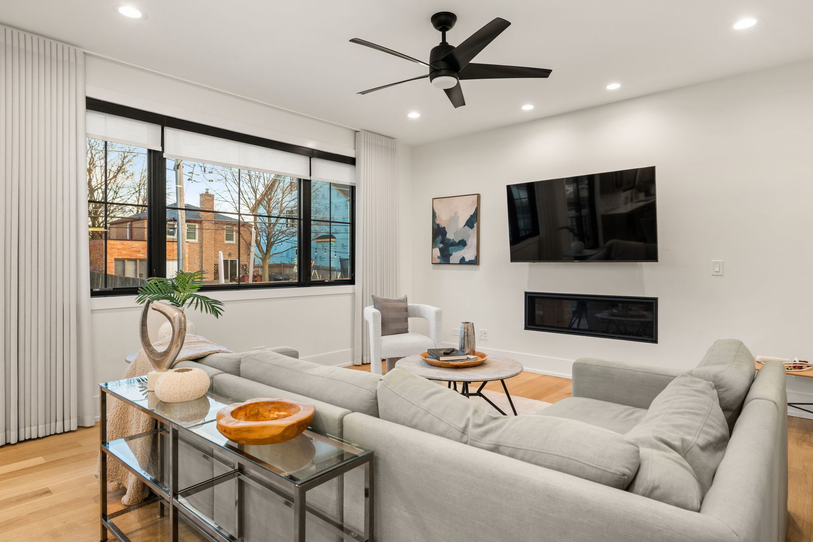 835 S Ashland Avenue