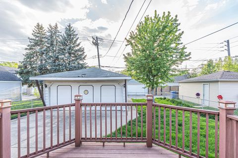 Tiny photo for 6344 N Kildare Avenue, Chicago, IL 60646 (MLS # 12616711)