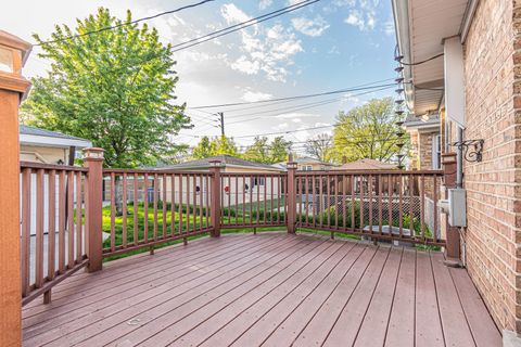 Tiny photo for 6344 N Kildare Avenue, Chicago, IL 60646 (MLS # 12616711)