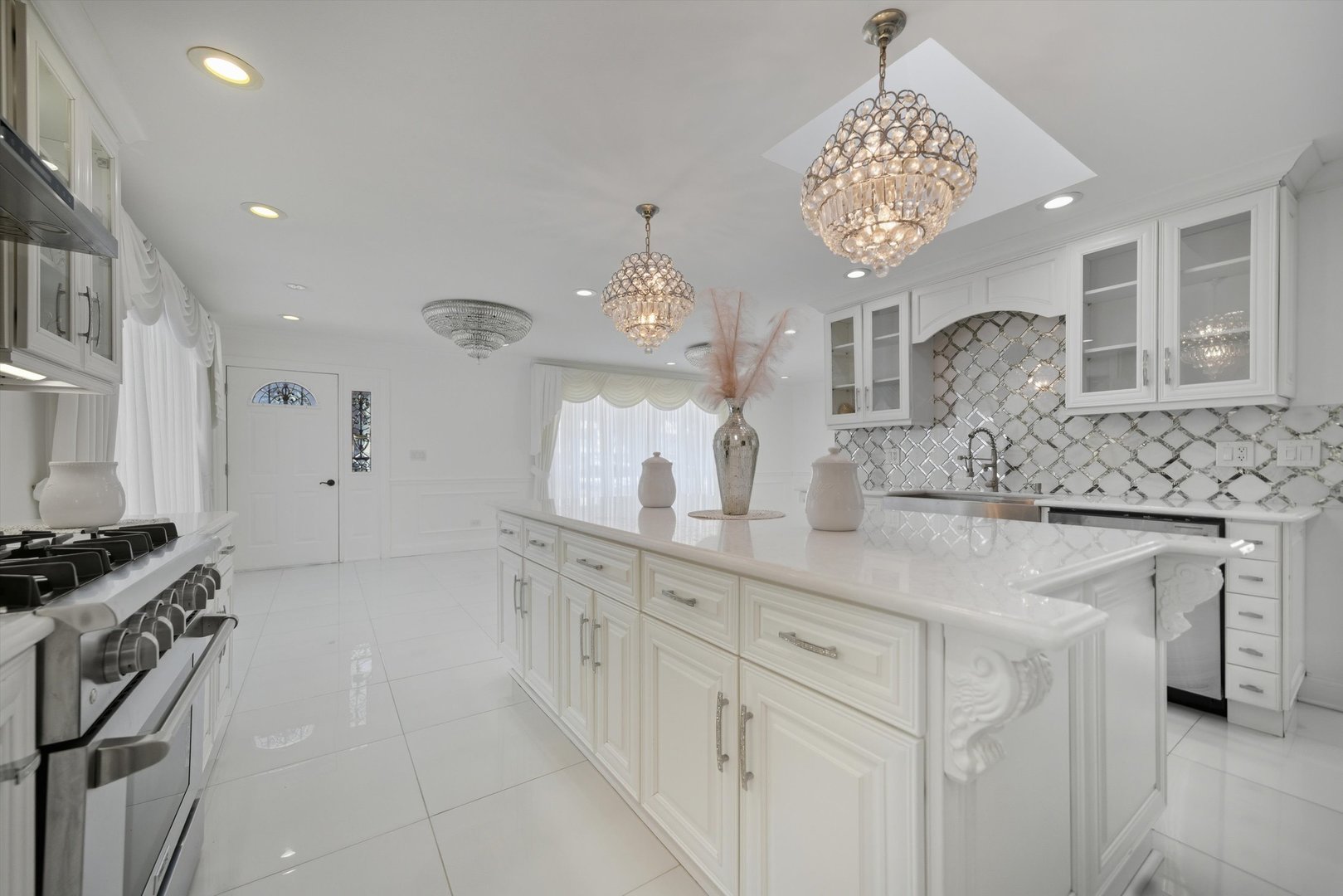 606 S Arlington Heights Road