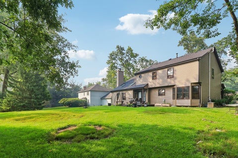 Tiny photo for 816 Bonnie Brae Lane, Bolingbrook, IL 60440 (MLS # 12707028)