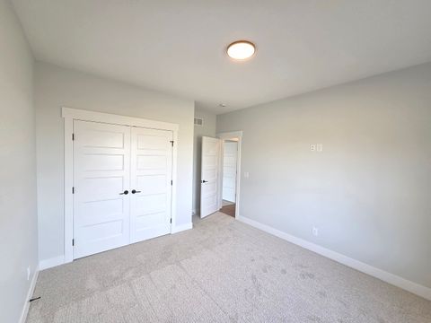 Tiny photo for 19 Brookstone Circle, Bloomington, IL 61704 (MLS # 12597149)