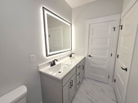 Tiny photo for 19 Brookstone Circle, Bloomington, IL 61704 (MLS # 12597149)