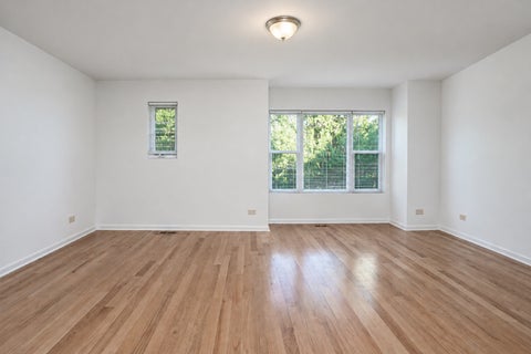 Tiny photo for 6732 S Dorchester Avenue, Chicago, IL 60637 (MLS # 12782771)