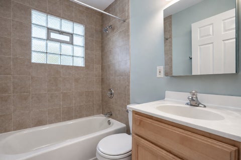 Tiny photo for 6732 S Dorchester Avenue, Chicago, IL 60637 (MLS # 12782771)
