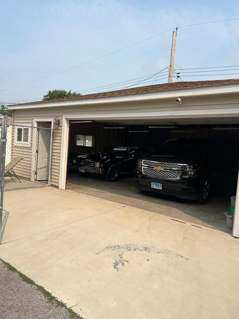 Tiny photo for 22 Arrowhead Drive, Thornton, IL 60476 (MLS # 12729641)