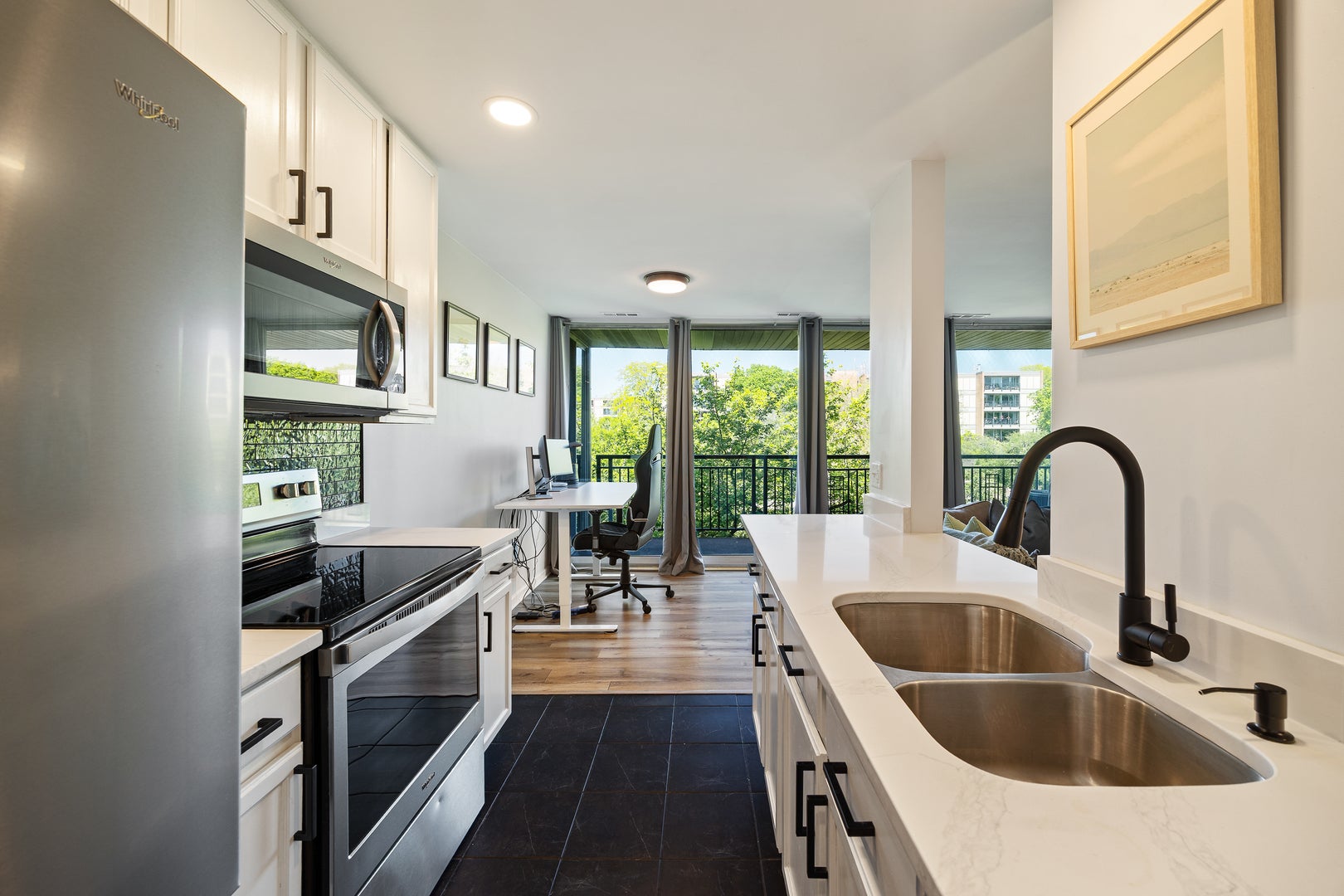 6010 Oakwood Drive 3H