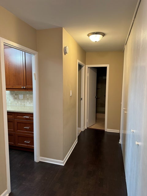 Tiny photo for 6933 N kedzie Avenue #615, Chicago, IL 60645 (MLS # 12657098)